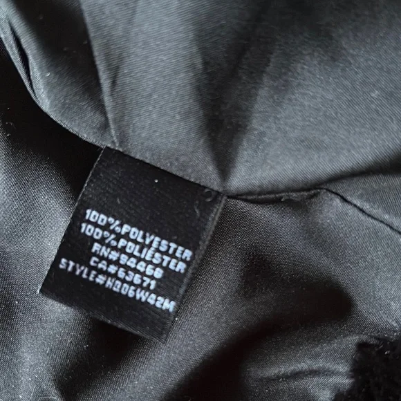 Elegant Black Faux Fur Cropped Jacket, Laundry by Shelli Segal, M - Picture 7 of 11